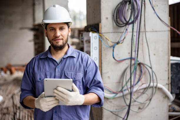 Best Affordable Emergency Electrician  in Platte, SD